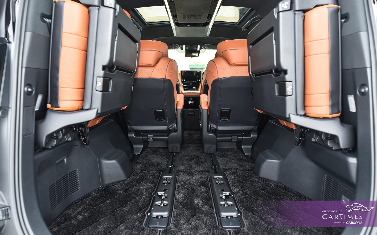 Toyota Vellfire 2.5Z Hybrid Premier photo 13